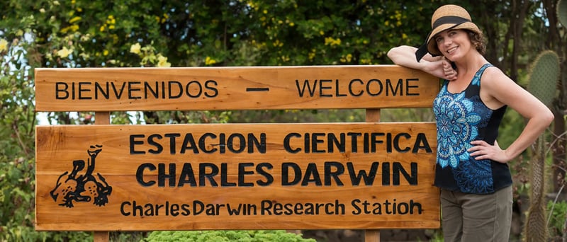 NewWeb-HB-islas-Santa-Cruz-charles-darwin-station