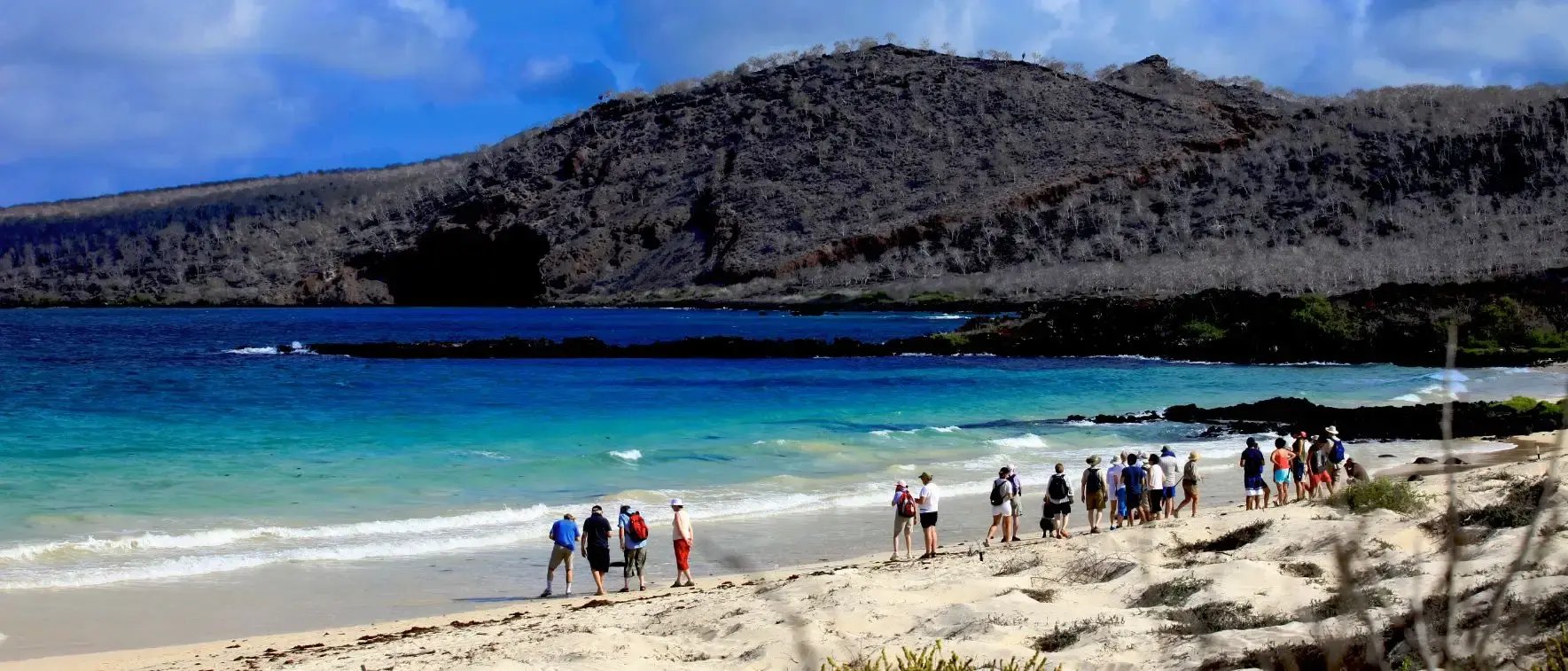 itinerary-east-south-galapagos-legend-punta-cormorant