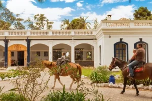 Hacienda Pinsaqui Imbabura - horseback riding